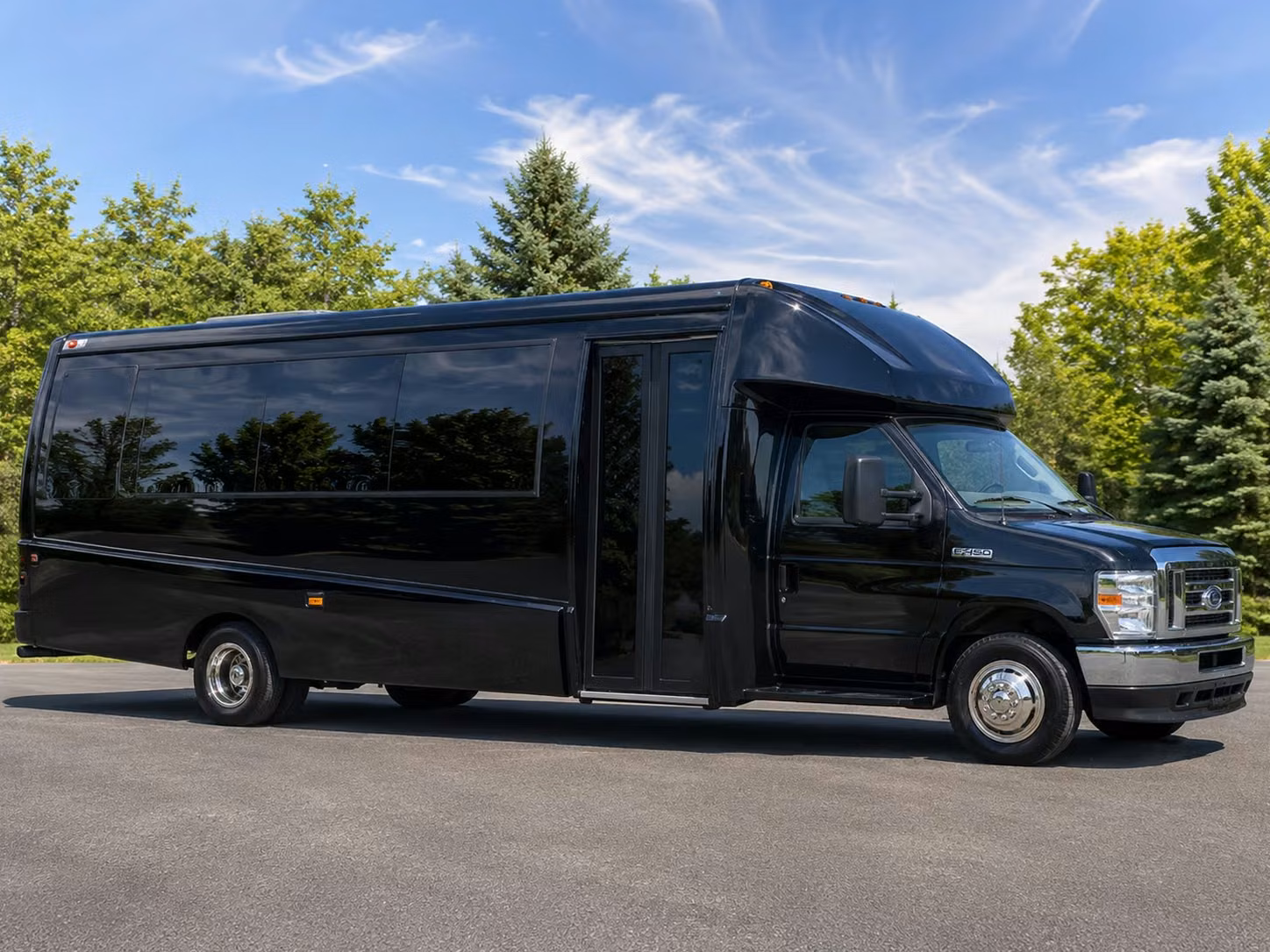15 passenger minibus
