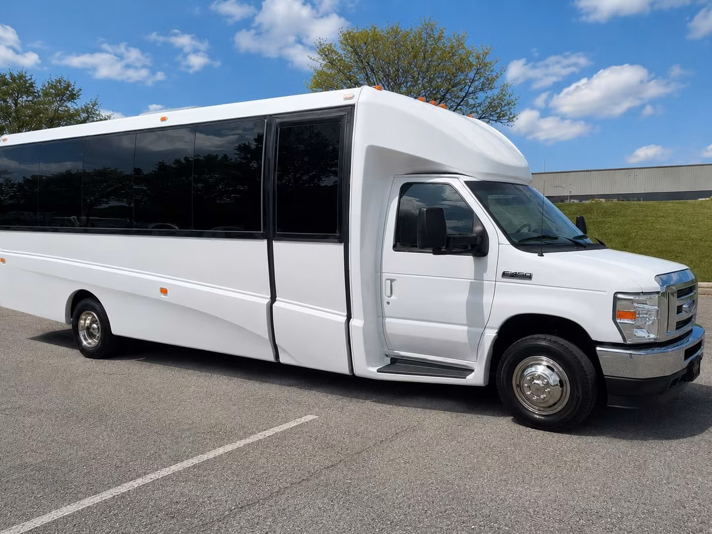 18 passenger minibus