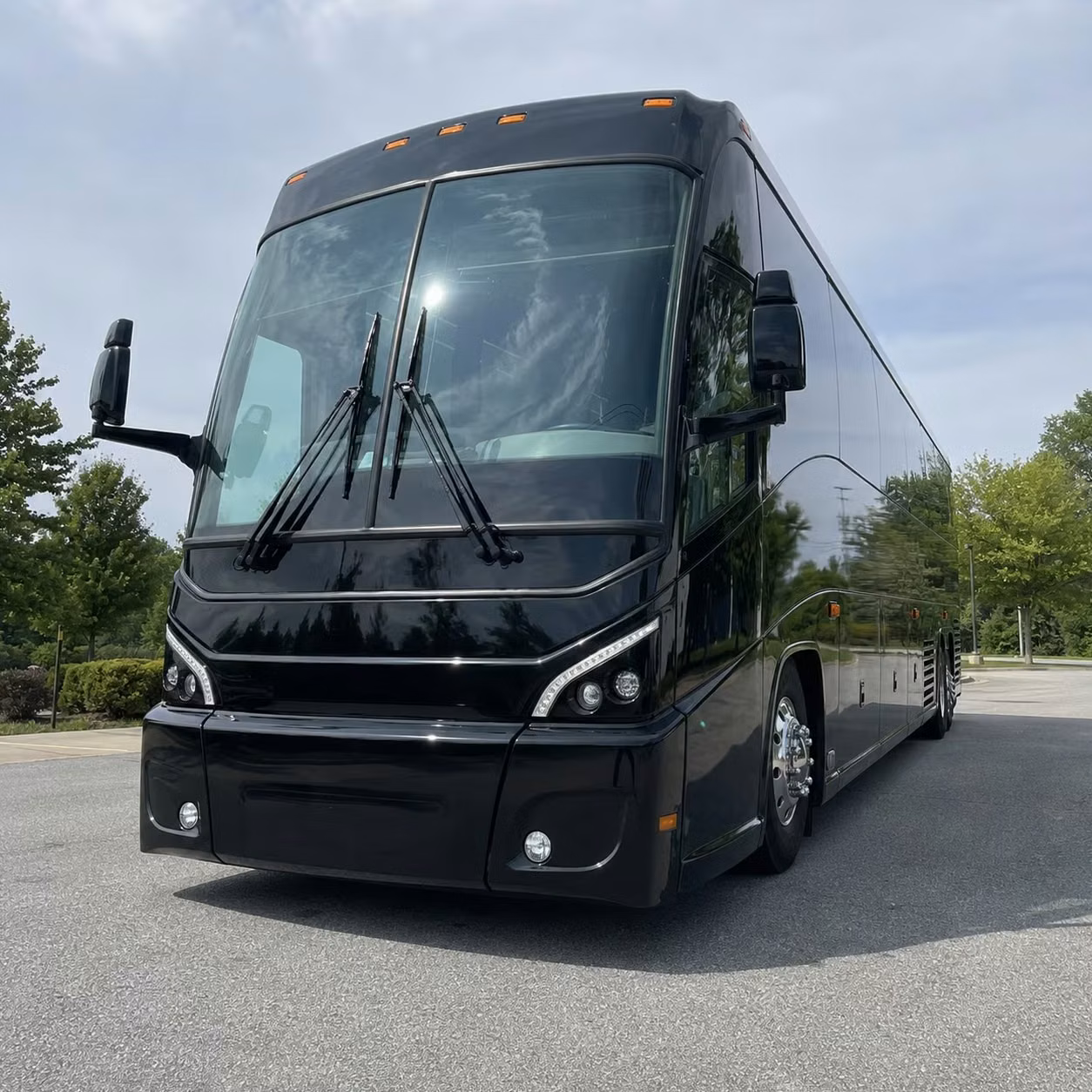 connect melbourne employees arriving at mlb airport with direct corporate shuttles