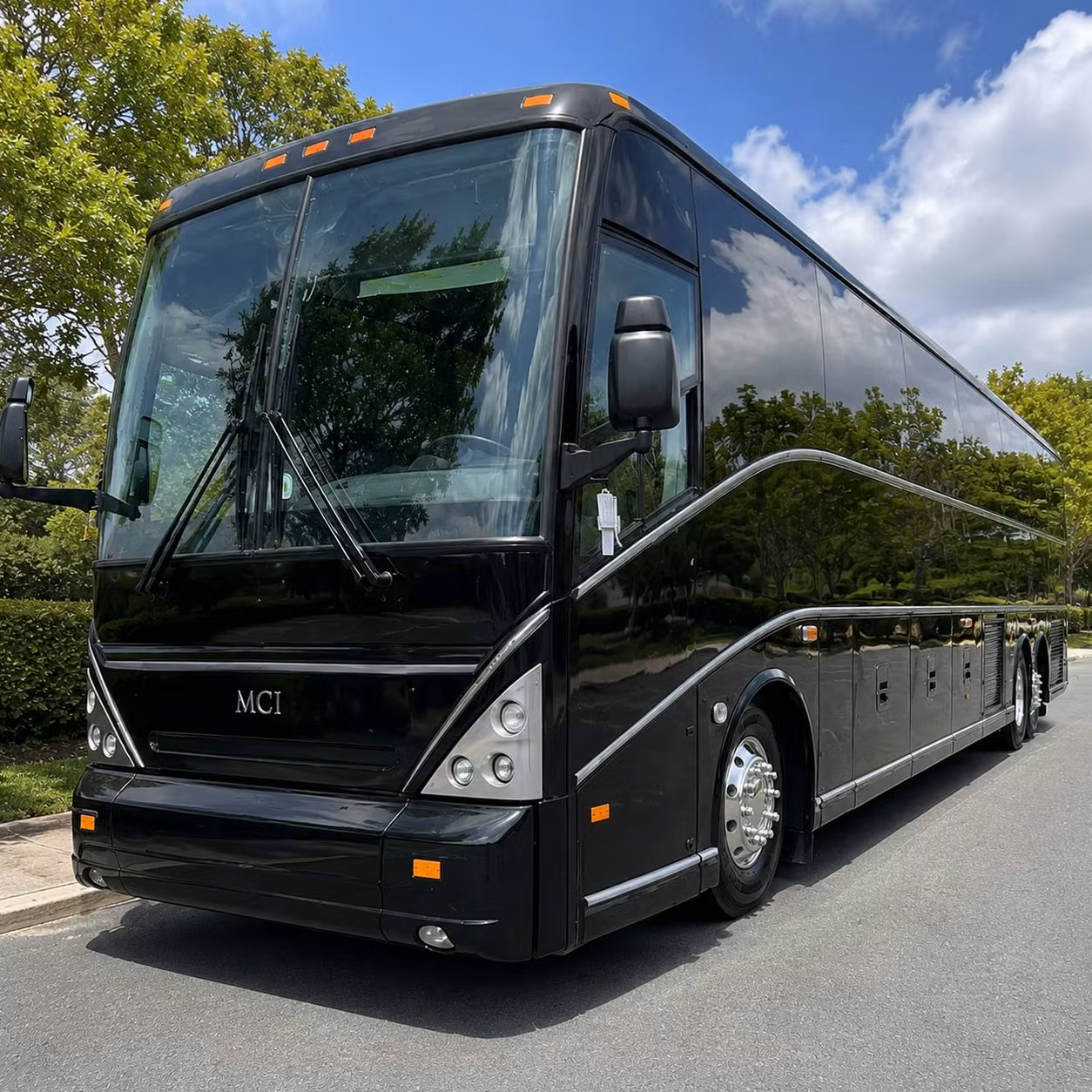 how trip distance and duration affect melbourne charter bus rental rates