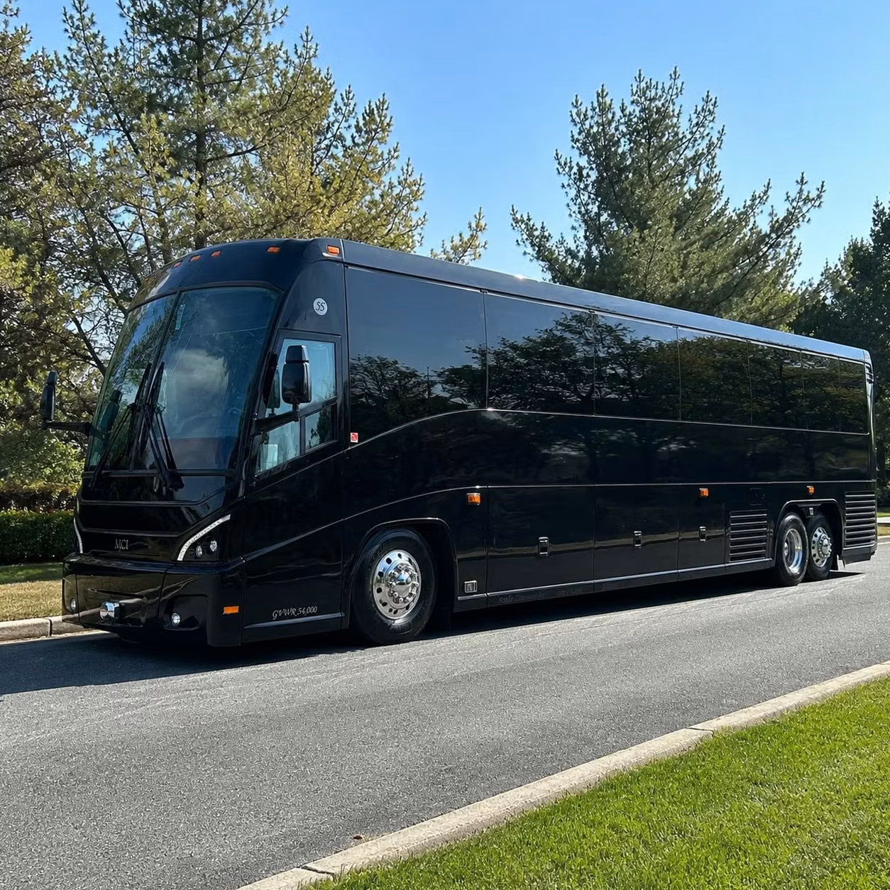 keep space coast shift workers moving with reliable shuttle bus service