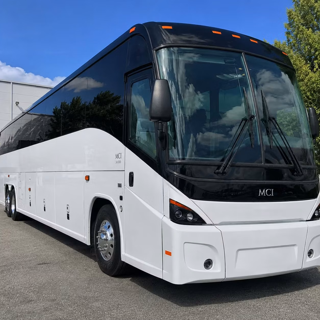 melbourne airport shuttle services