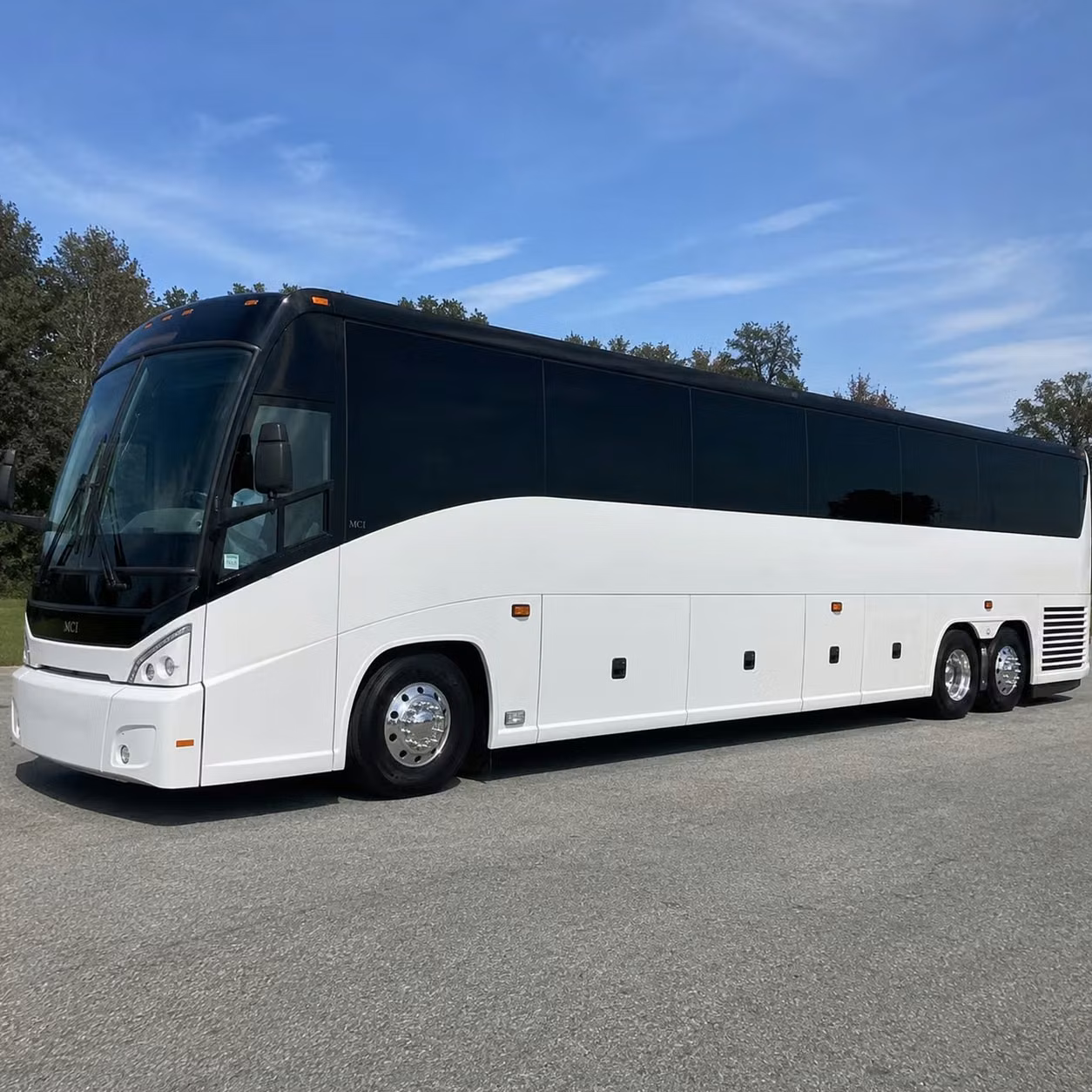 melbourne charter bus rental exterior