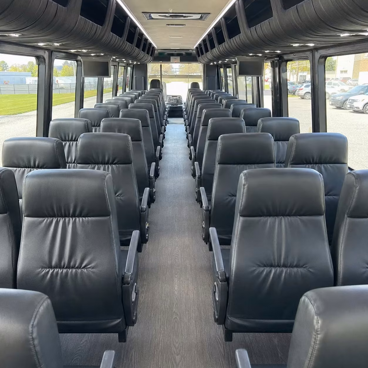 minibus rentals for melbourne elementary and middle school field trips